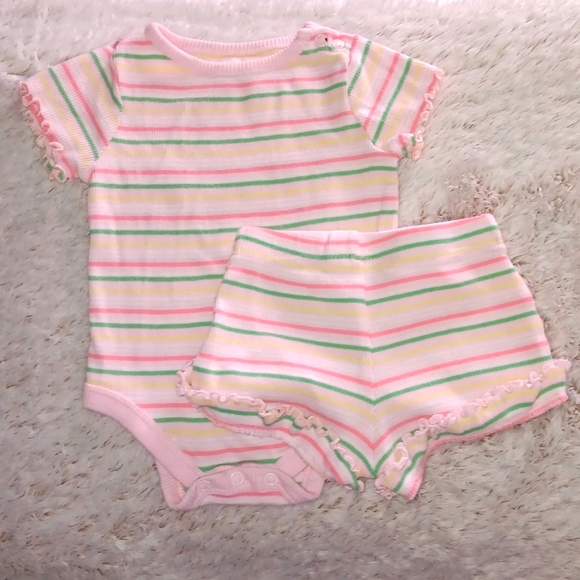 3-6m babygirl 2 piece set multicolor mix-match style - Picture 1 of 1